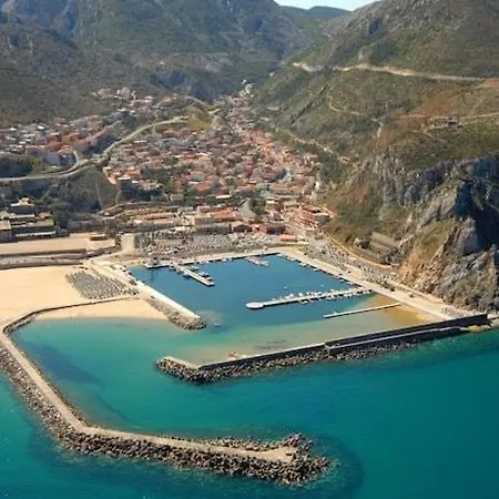 Nyaraló Sull'onda Di *