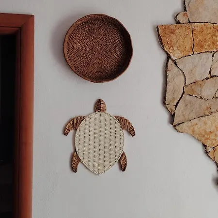 Nyaraló Sull'onda Di Buggerru